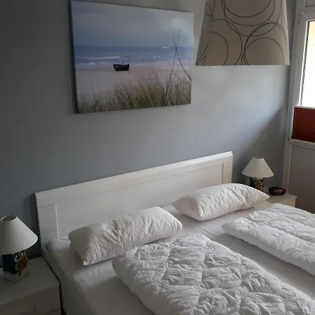 Strandlaufer * Dahme (Schleswig-Holstein)